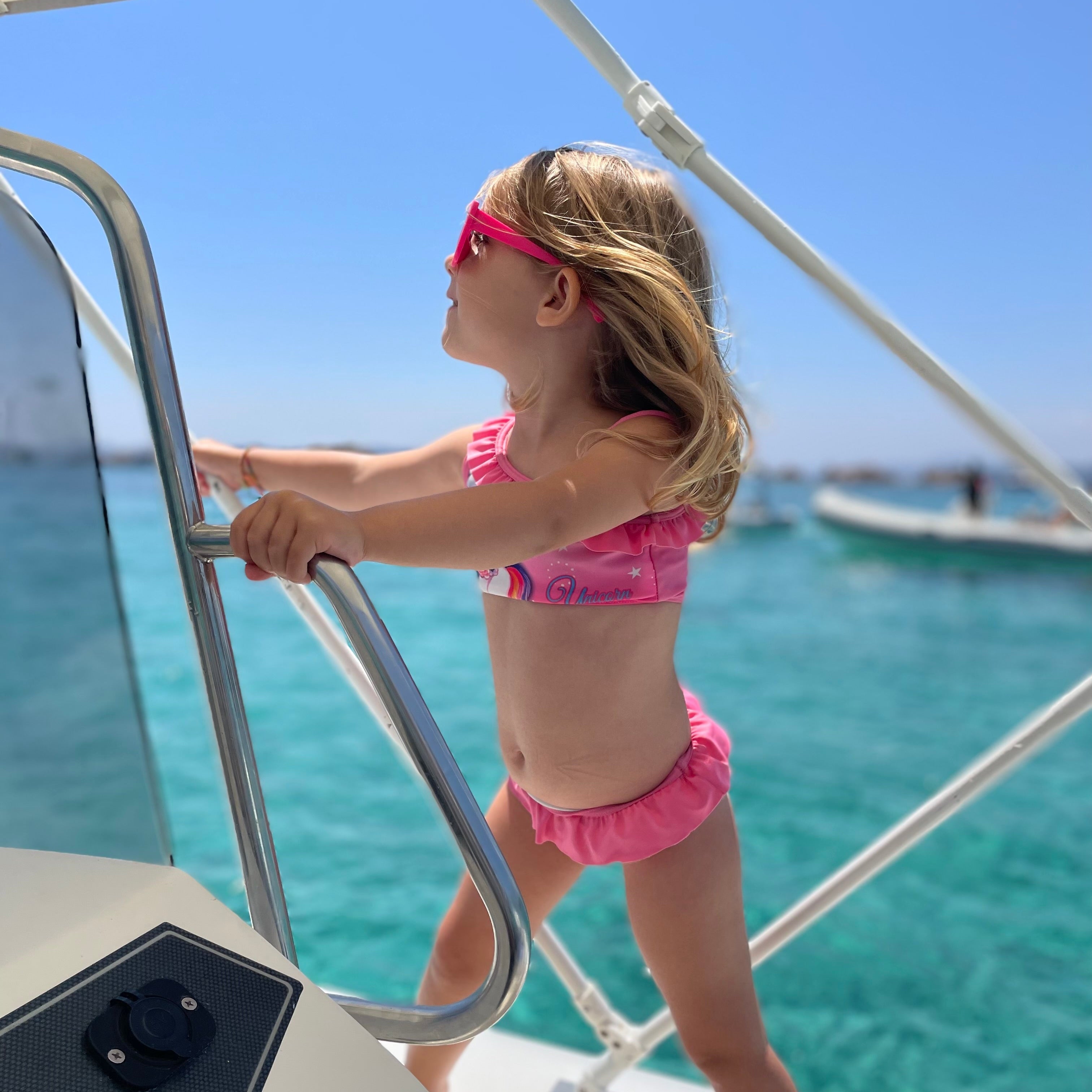 How to chose the perfect swimwear for kids
